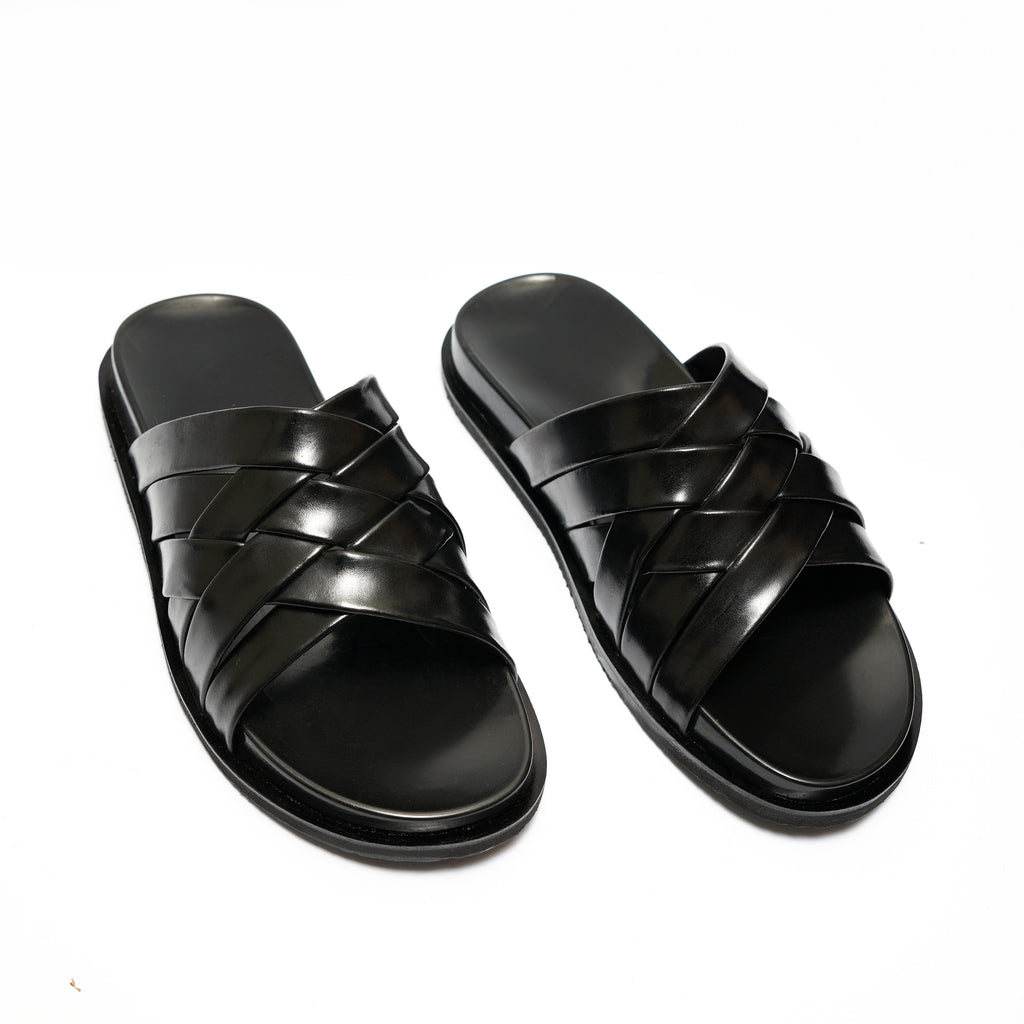 THE ' CRISSCROSS 'SLIPPER ( BLACK )