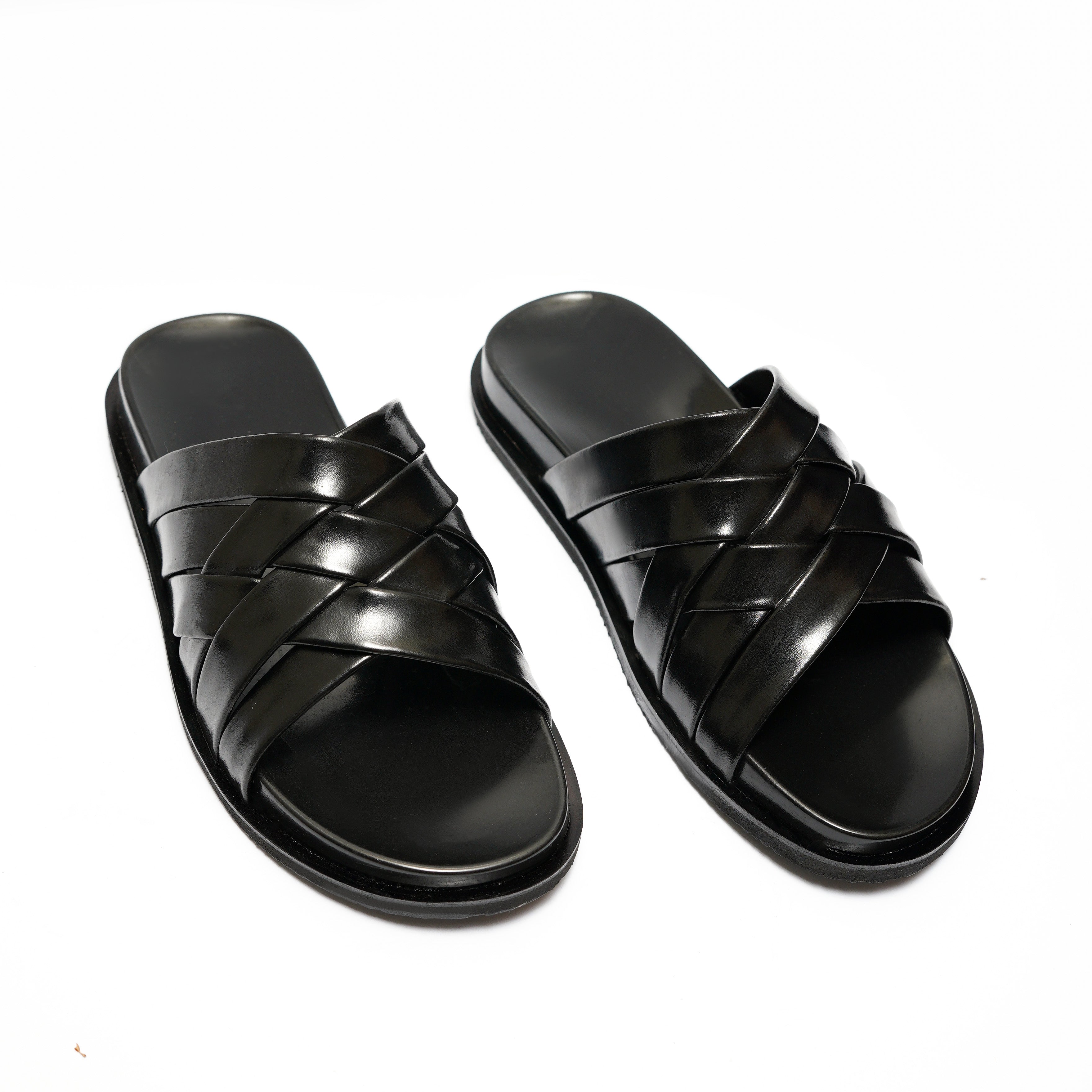 THE ' CRISSCROSS 'SLIPPER ( BLACK )